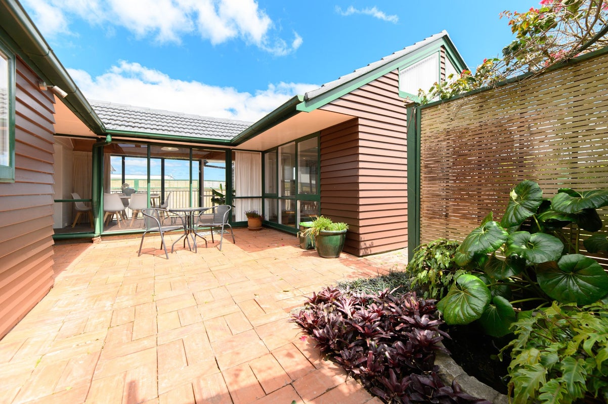 37 Penney Avenue, Mount Roskill, Auckland - Carousel 2