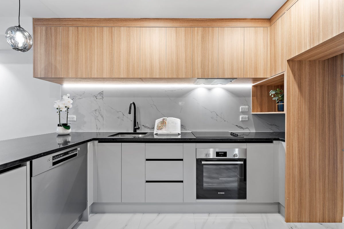 9/23 Tudor Road, Henderson, Auckland - Carousel 2