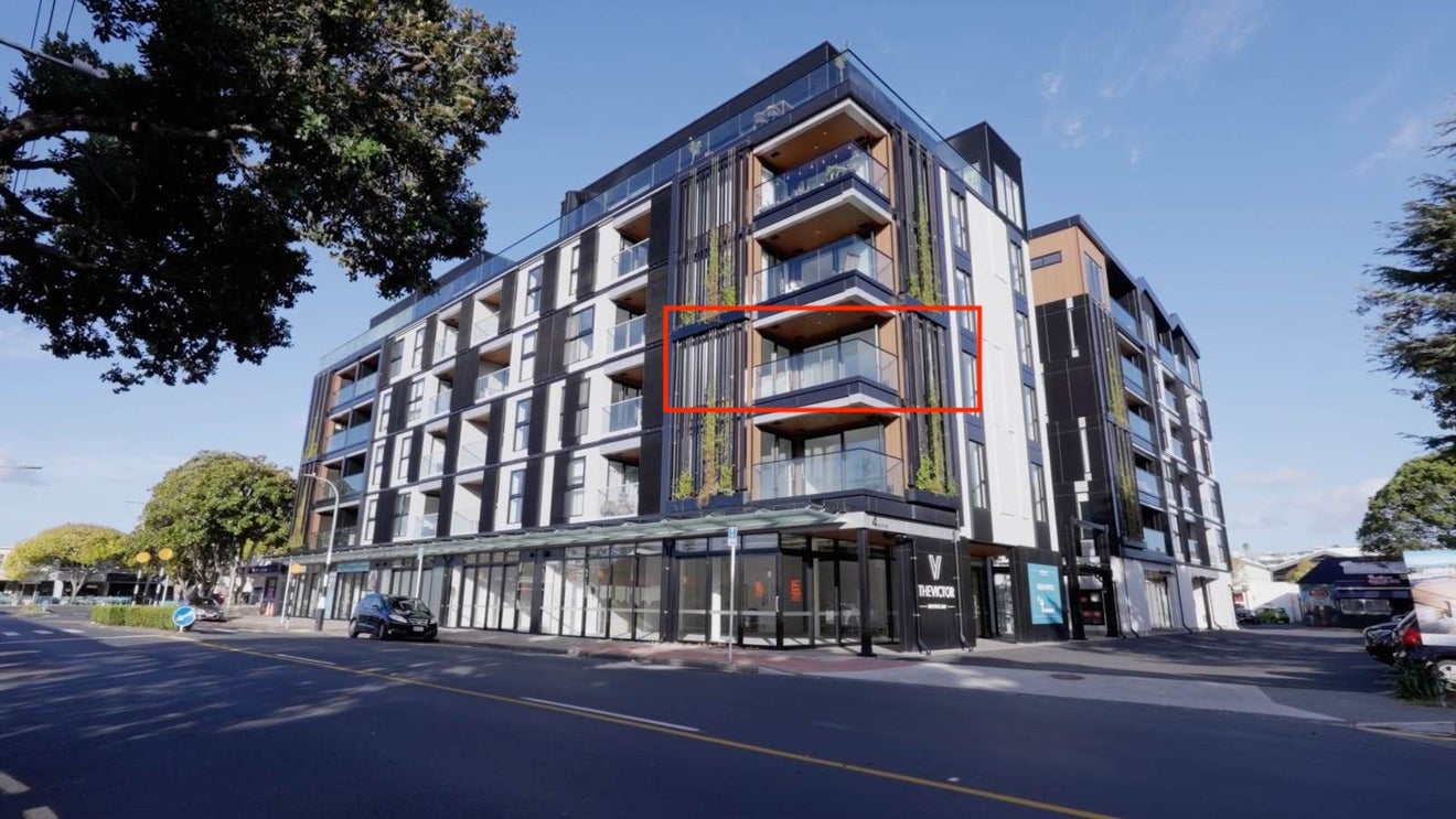 201/4 Bute Road, Browns Bay, Auckland - Carousel 1