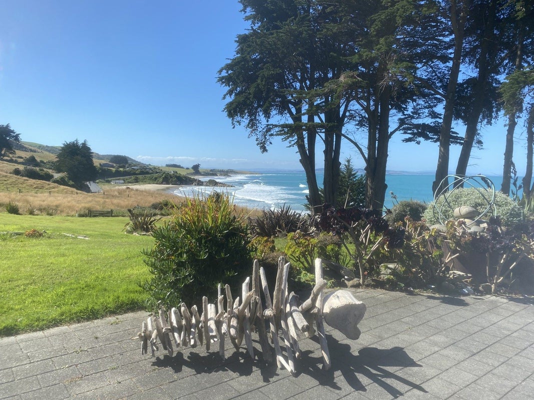 506 The Nuggets Road, Ahuriri Flat, Kaka Point - Carousel 2