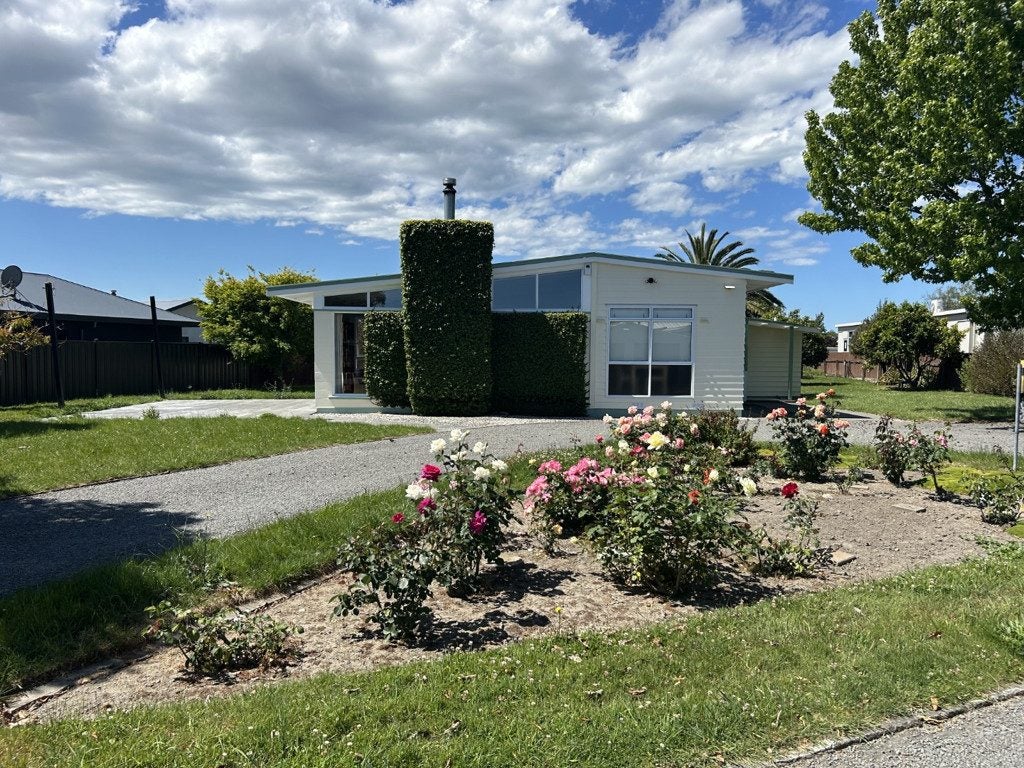 222A Grove Road, Mayfair, Hastings - Carousel 2