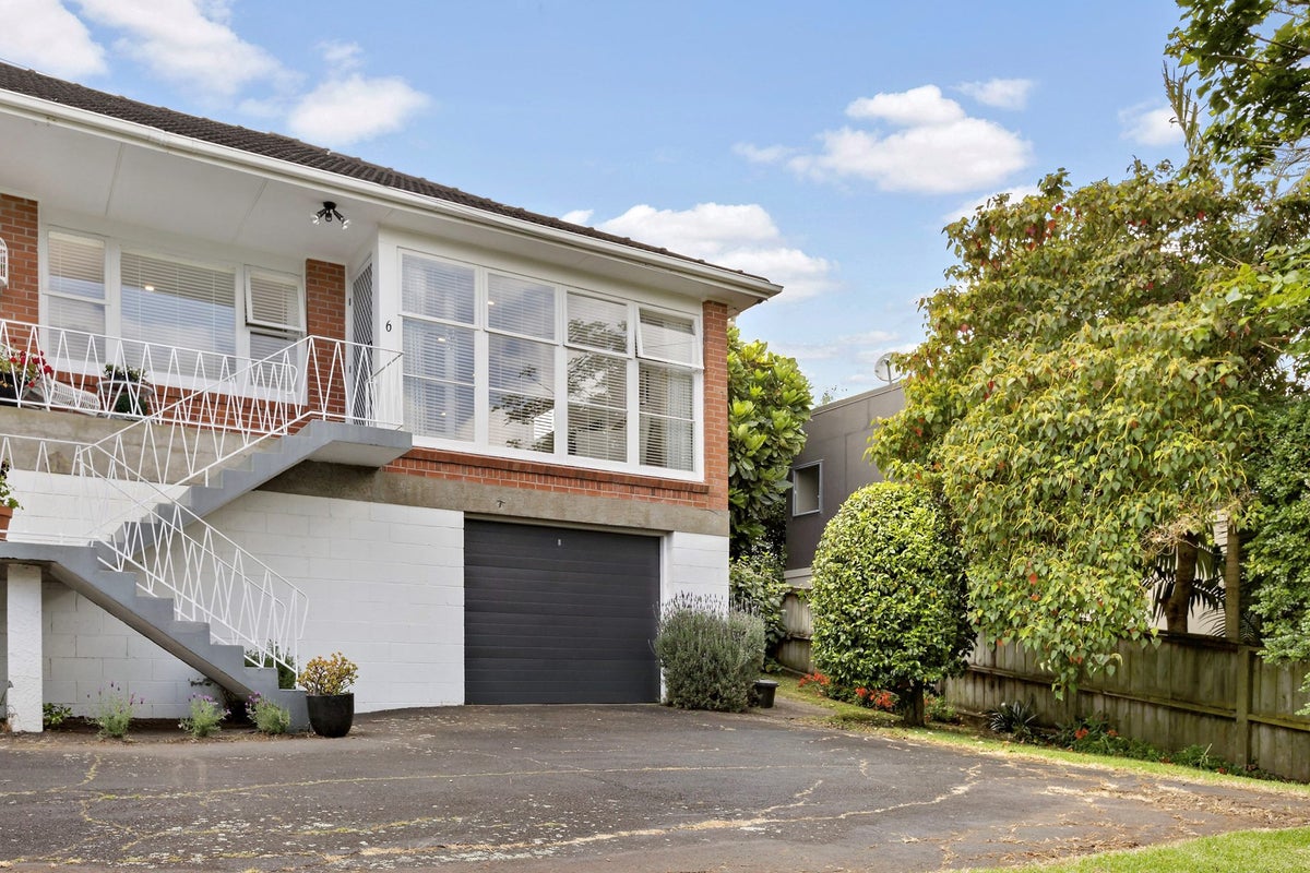 6/121 Riddell Road, Glendowie, Auckland - Carousel 14