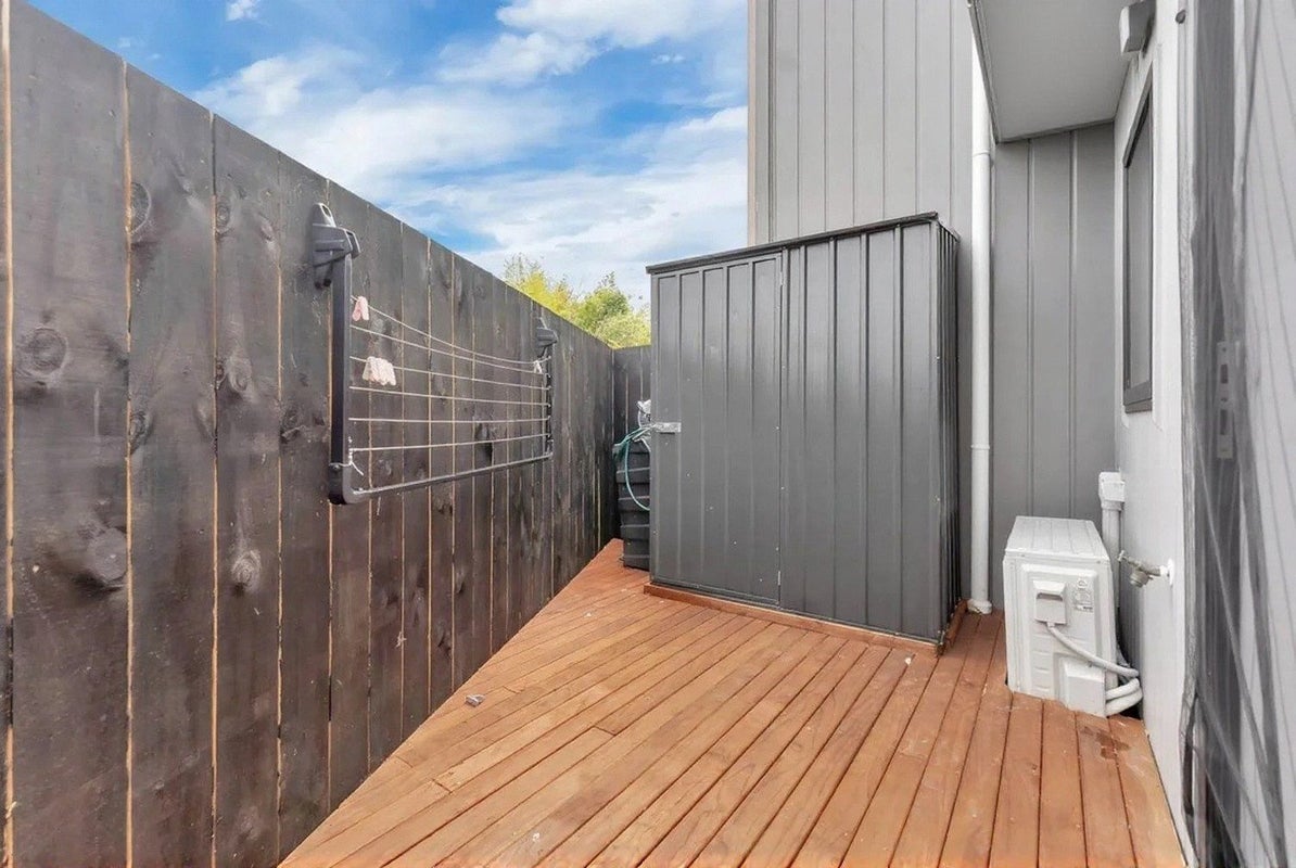 6/81 Pakuranga Road, Pakuranga, Auckland - Carousel 3