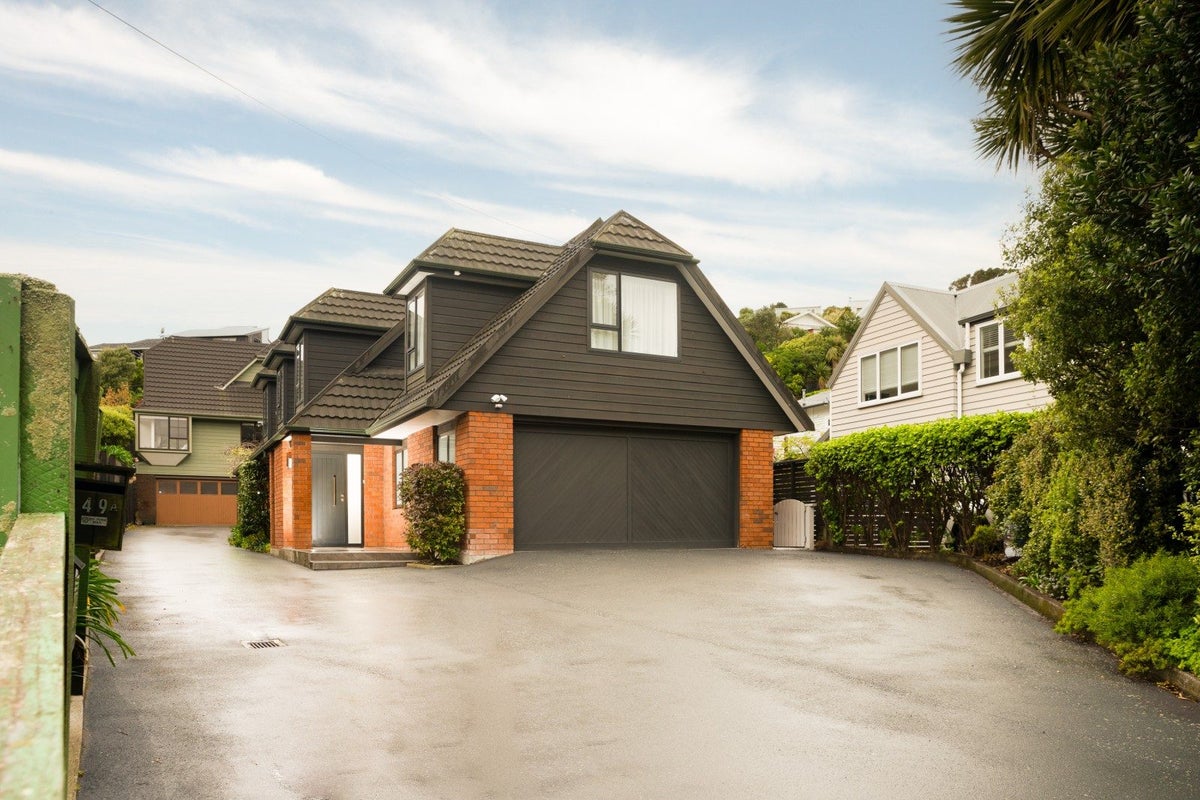49 Calcutta Street, Khandallah, Wellington - Carousel 1