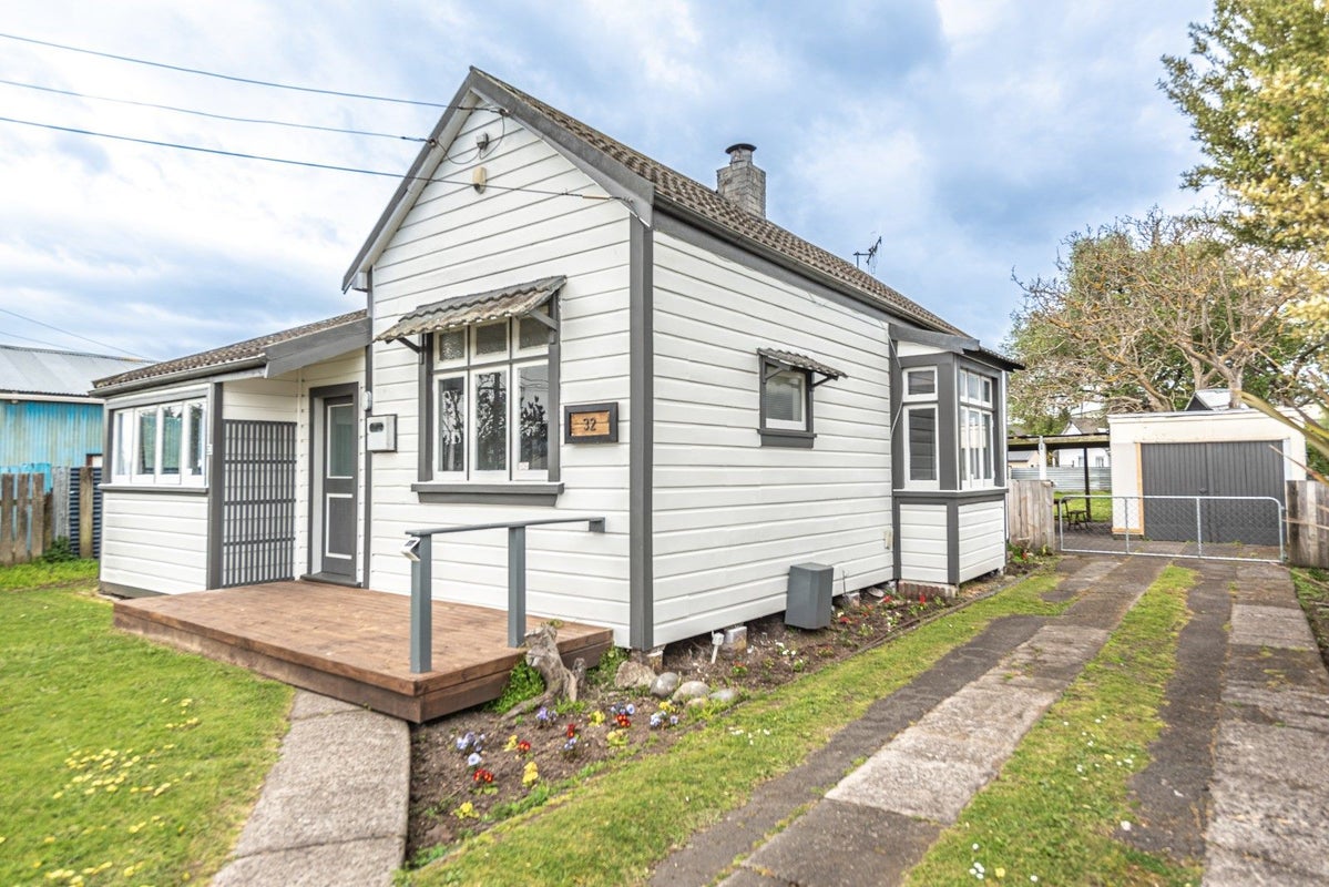 32 Rangitikei Street, Whanganui East, Whanganui - Carousel 1