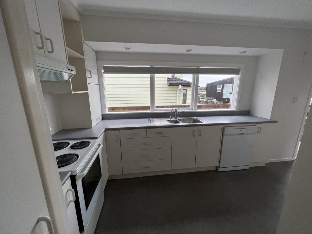 752 East Coast Road, Pinehill, Auckland - Carousel 2