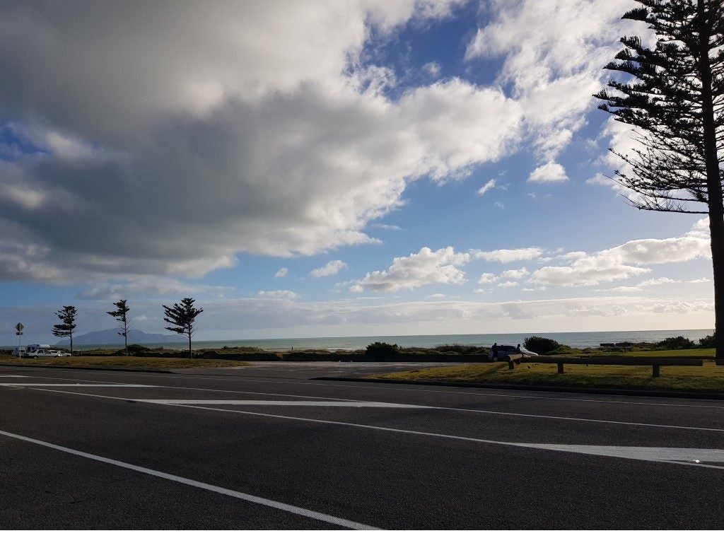 62 Marine Parade, Otaki Beach, Otaki - Carousel 14