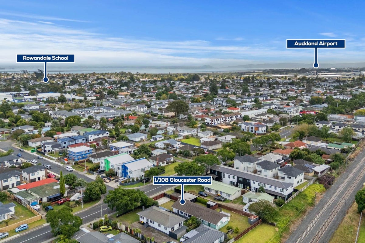 1/108 Gloucester Road, Manurewa, Auckland - Carousel 23