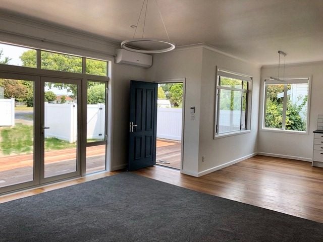 1/259 GEORGES DR, NAPIER SOUTH, NAPIER - Carousel 2