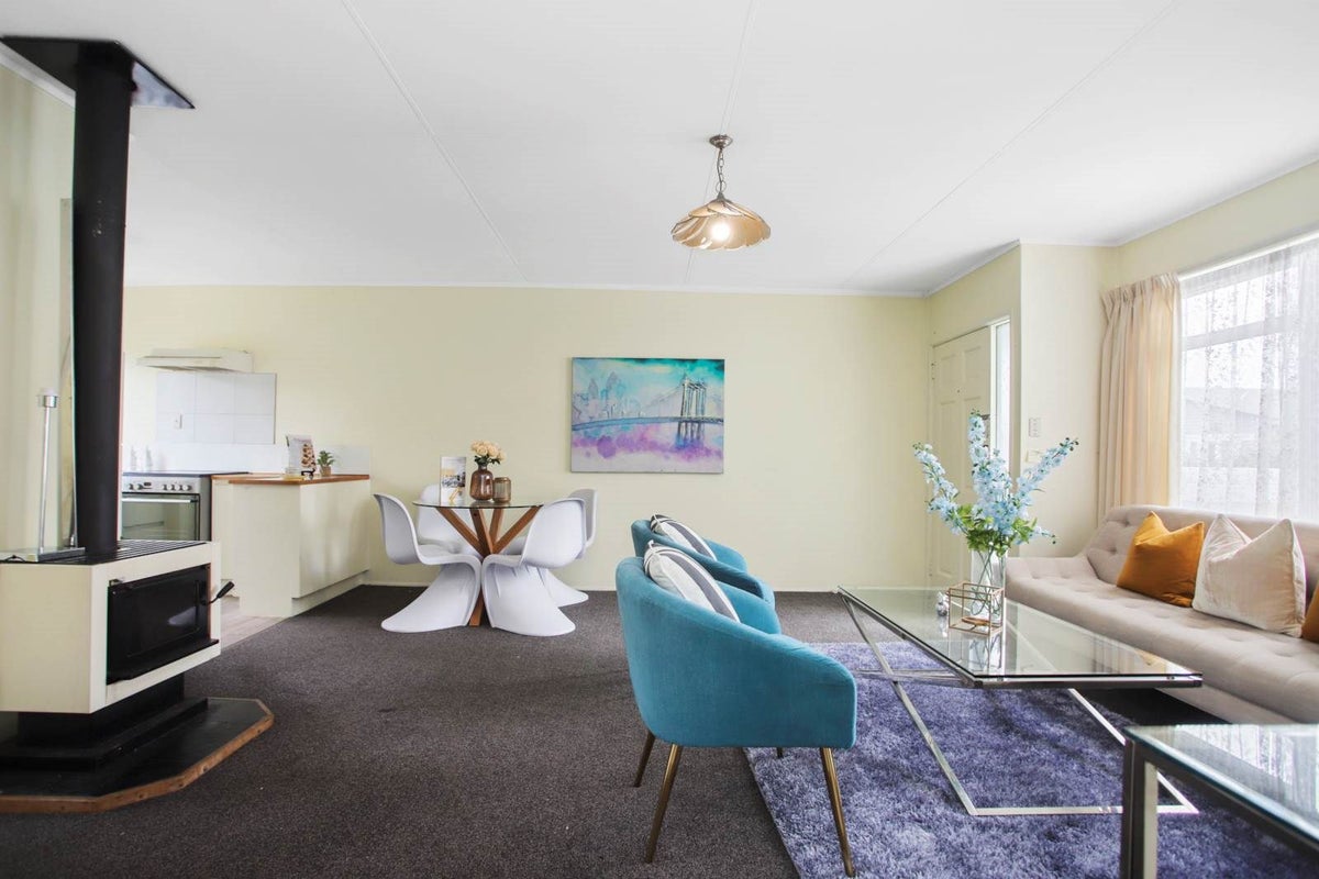 1/14 Brook Street, Milford, Auckland - Carousel 2