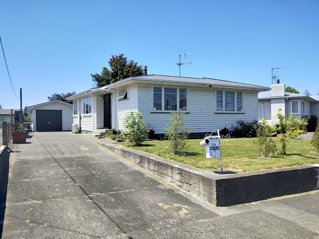 36 Darwin Crescent, Maraenui, Napier - Carousel 1