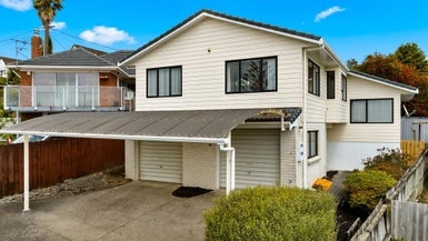 2/9 Hogans Road, Glenfield, Auckland - Carousel 1