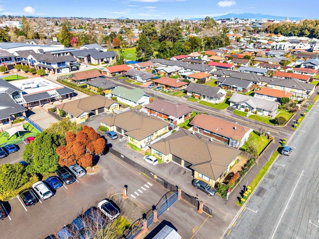 28B Enderley Avenue, Enderley, Hamilton - Carousel 20
