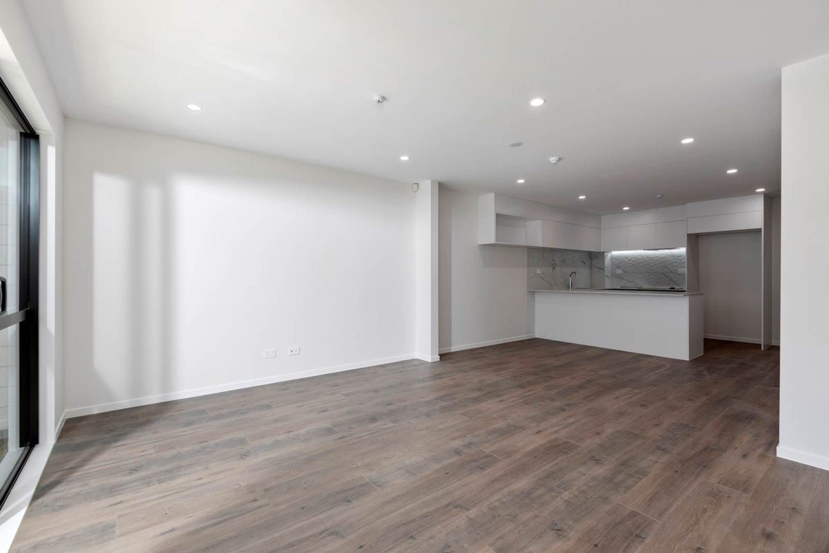 15 Peony Mews, Oteha, Auckland - Carousel 2