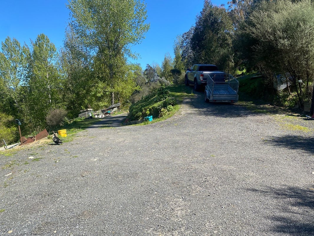 361C Main Road North, Birchville, Upper Hutt - Carousel 1