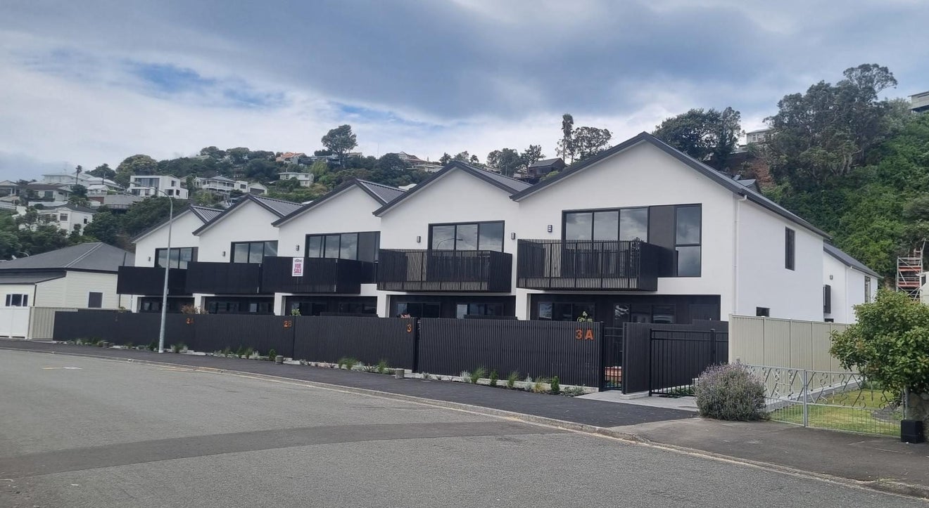 2 Kenny Avenue, Ahuriri, Napier - Carousel 1
