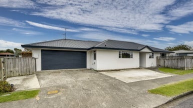 51A Murphy Road, Taradale, Napier - Carousel 1