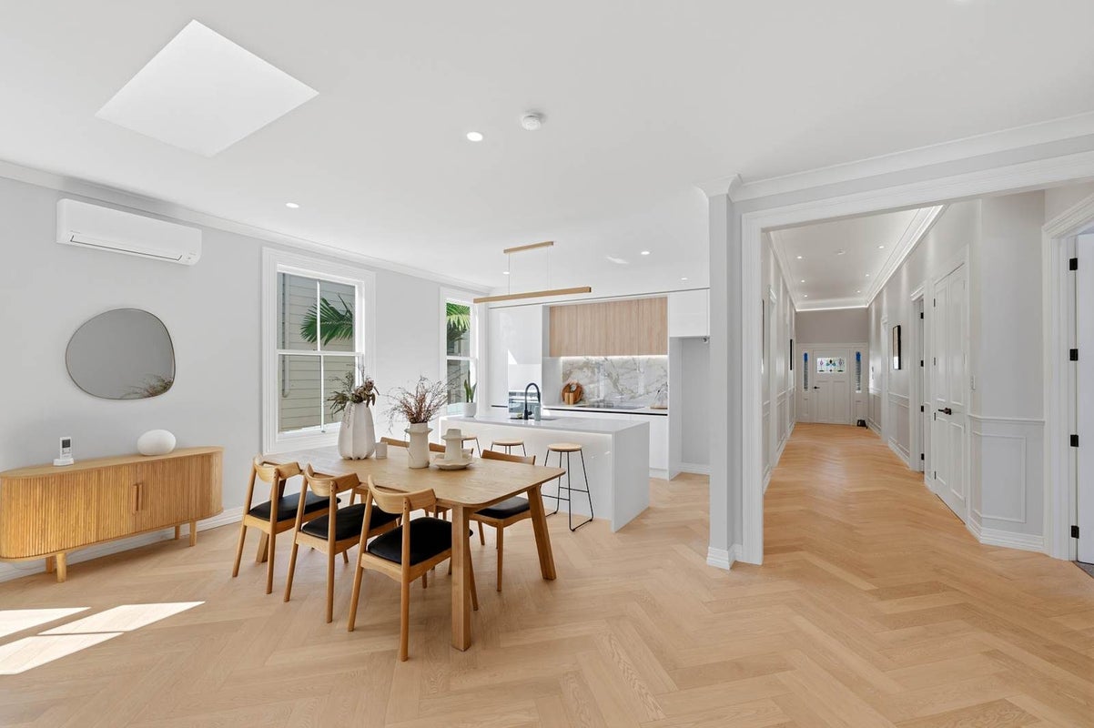 129 Victoria Road, Devonport, Auckland - Carousel 2