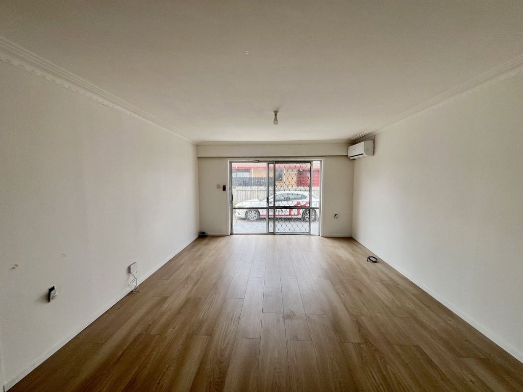 3/52 Birdwood Avenue, Papatoetoe, Auckland - Carousel 2