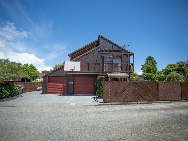 7 Pitoitoi Street, Otaihanga, Paraparaumu - Carousel 2