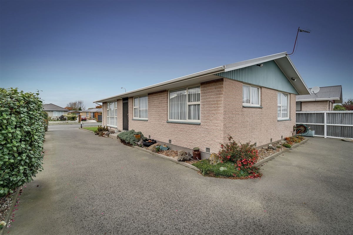 61 Boston Avenue, Hornby, Christchurch - Carousel 2
