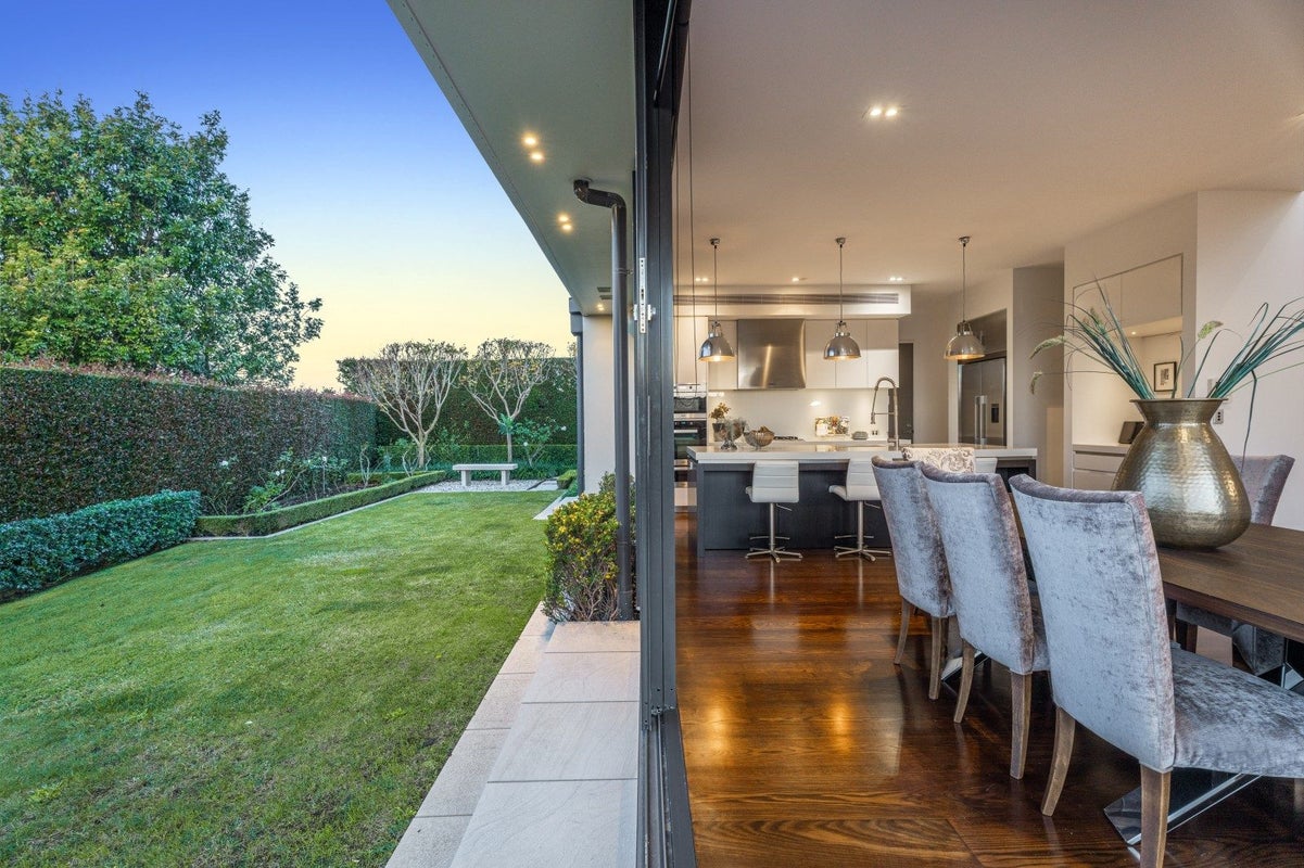 36A Dudley Road, Mission Bay, Auckland - Carousel 2