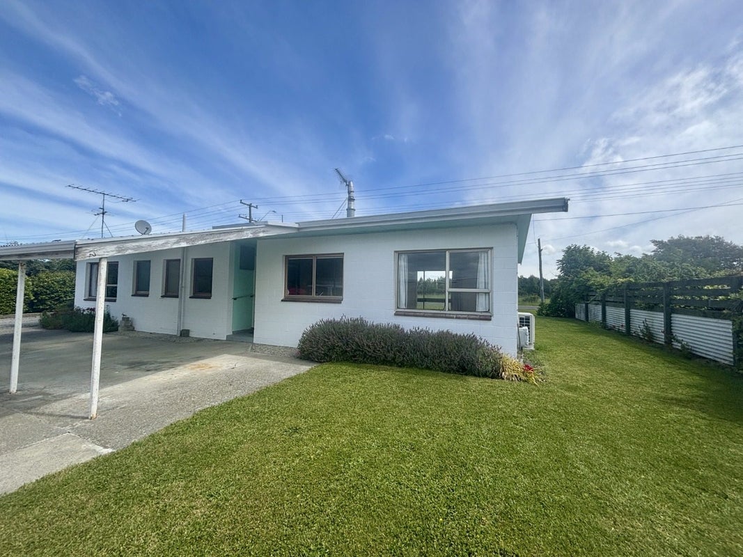 22 Vickerman Street, Grovetown, Blenheim - Carousel 2