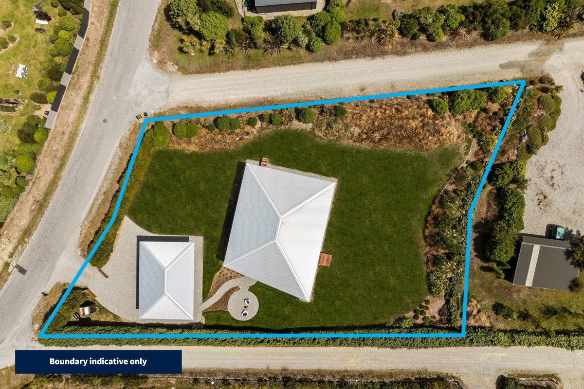 20A Sam John Place, Lake Hawea - Carousel 15