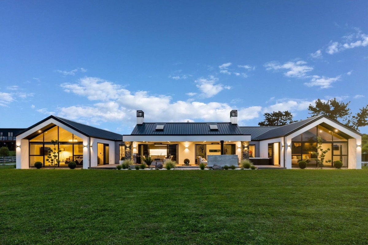 14 Penbeagle Road, Te Kowhai - Carousel 1