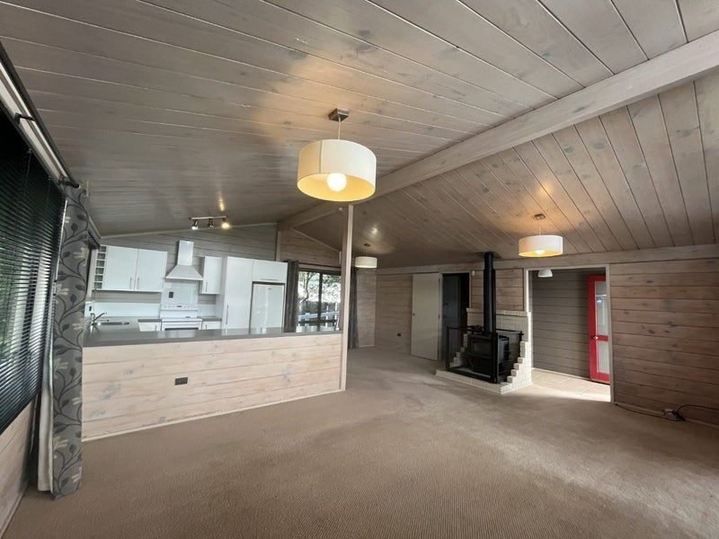 112 Heta Road, Highlands Park, New Plymouth - Carousel 2