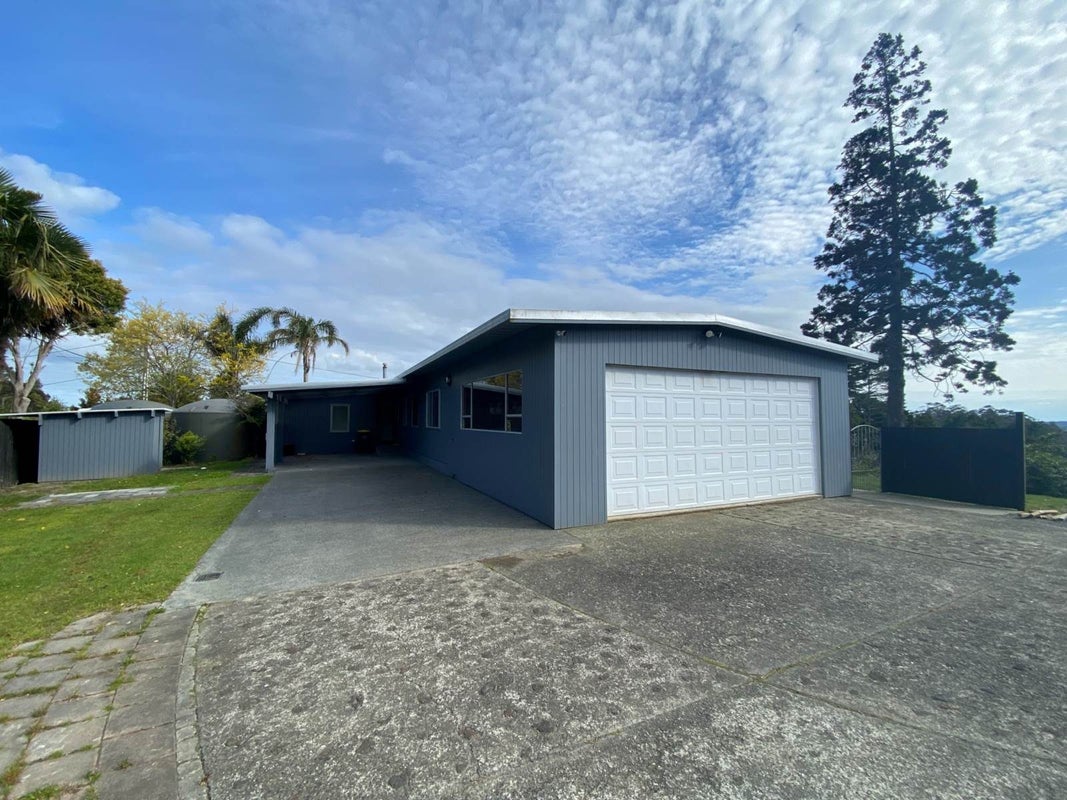 526 Dairy Flat Highway, Albany - Carousel 1