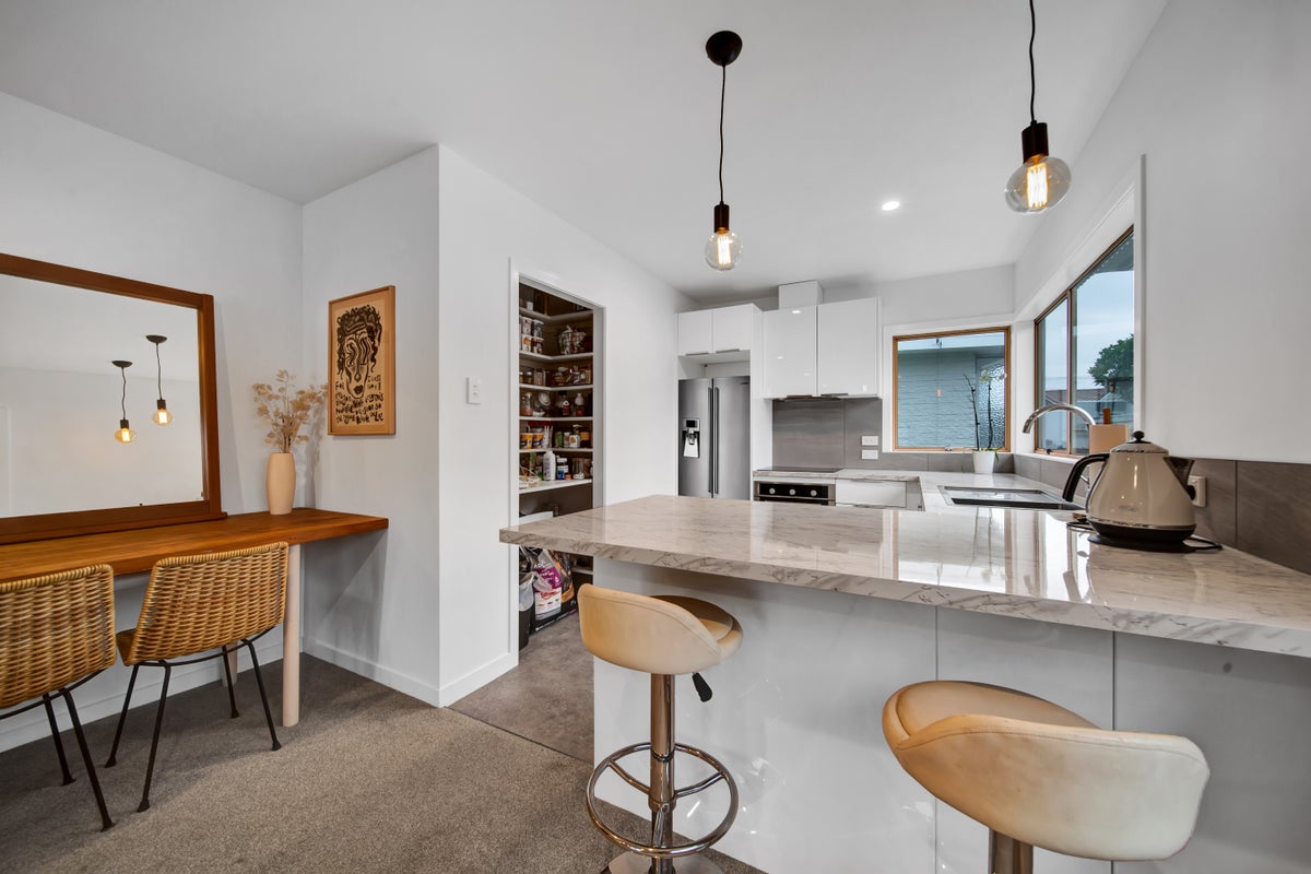 3/41 Record Street, Fitzroy, New Plymouth - Carousel 1