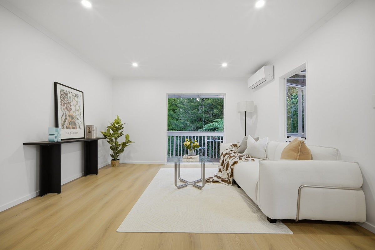 2/26 Anne McLean Drive, Bayview, Auckland - Carousel 2