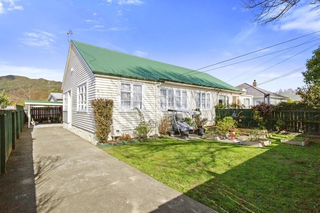 1/80 Naenae Road, Naenae, Lower Hutt - Carousel 1