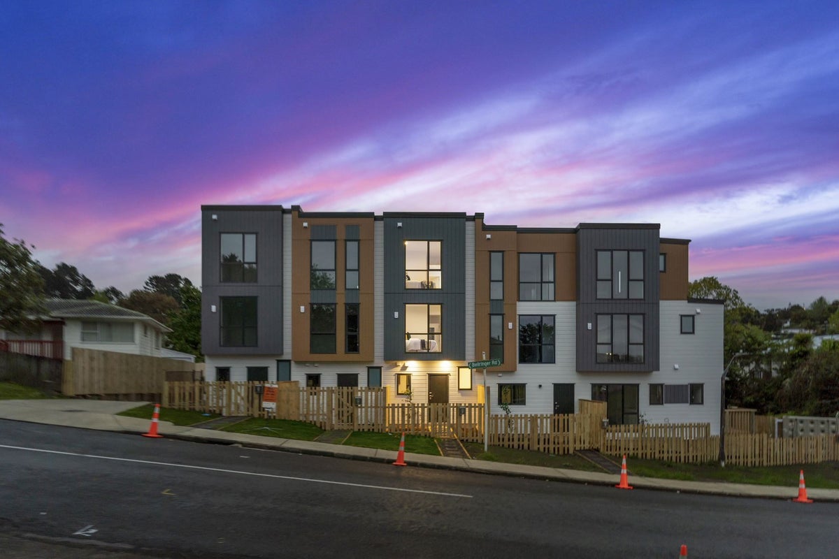 26A Bellringer Road, Massey, Auckland - Carousel 2