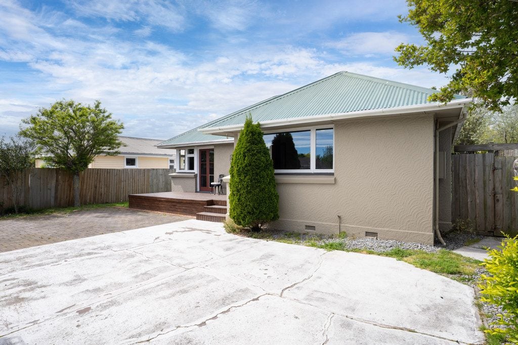 9 Nyoli Street, Northcote, Christchurch - Carousel 1