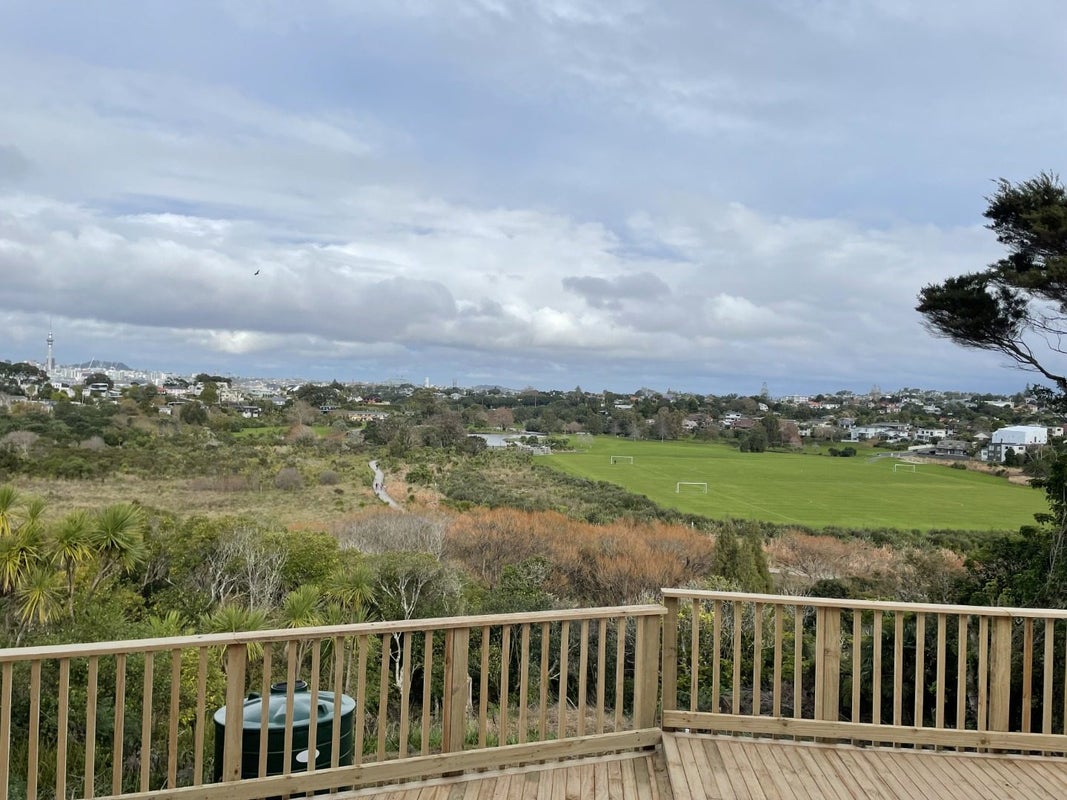 89 Exmouth Road, Northcote, Auckland - Carousel 36
