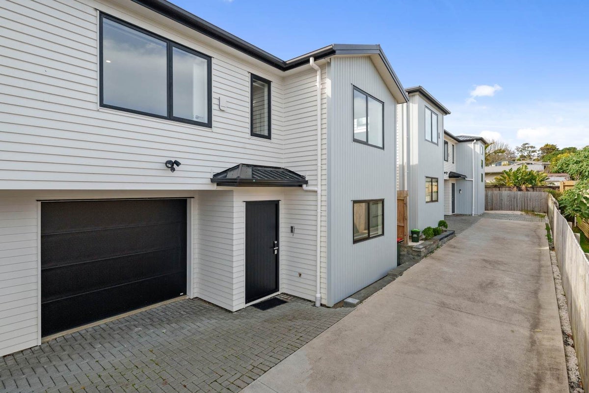 66B Patons Road, Howick, Auckland - Carousel 2