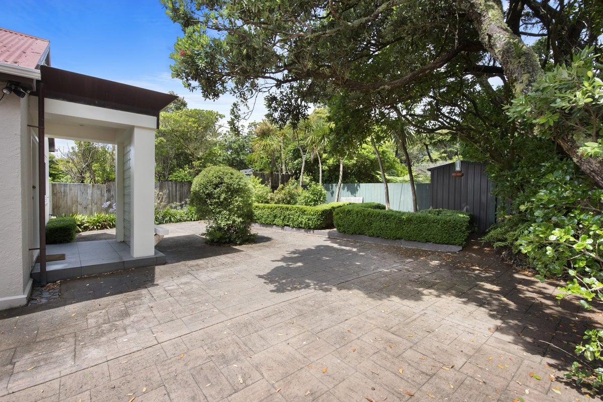 60A Messines Road, Karori, Wellington - Carousel 2