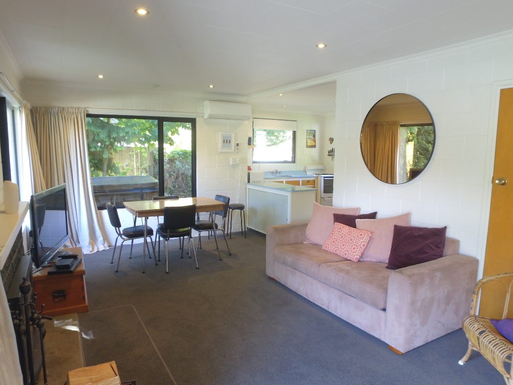 192 Speargrass Flat Road, Speargrass Flat, Queenstown - Carousel 2