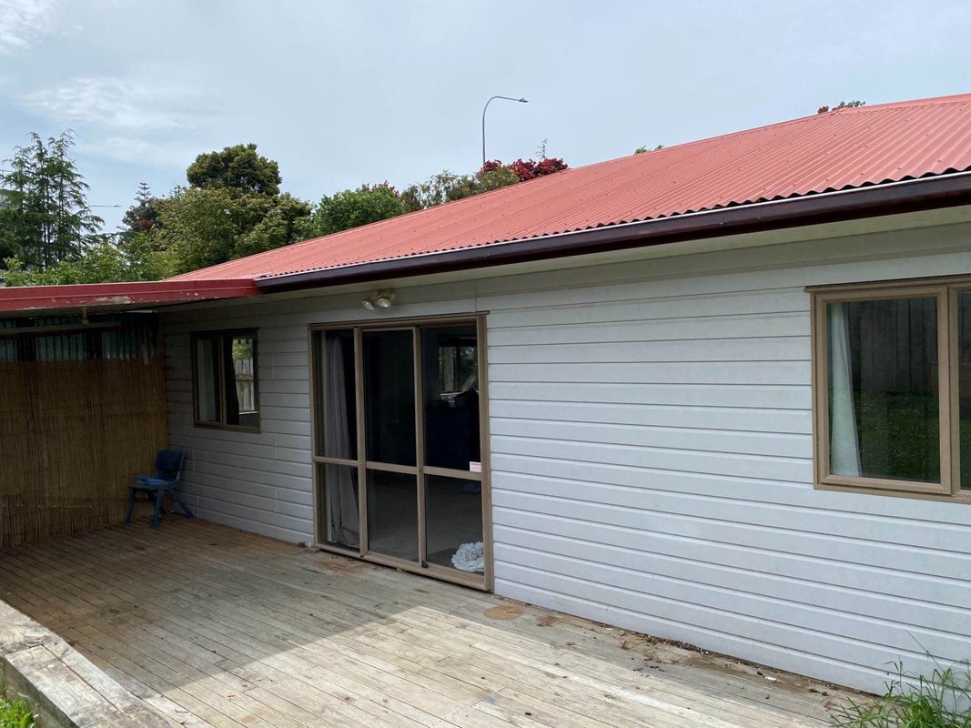 19 Oteha Valley Road, Northcross, Auckland - Carousel 8