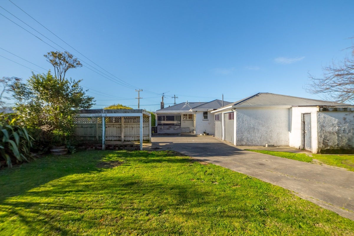 11 Judds Road, Solway, Masterton - Carousel 15