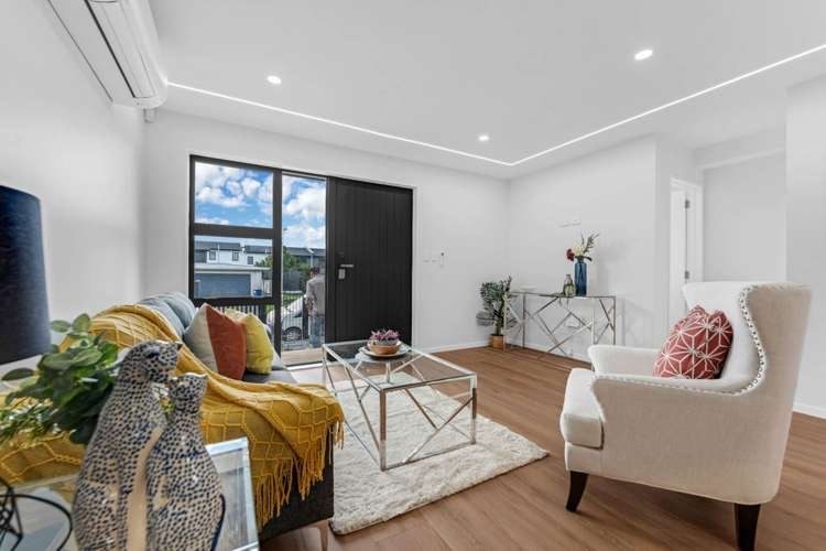 4/1 Benita Place, Sunnyvale, Auckland - Carousel 6