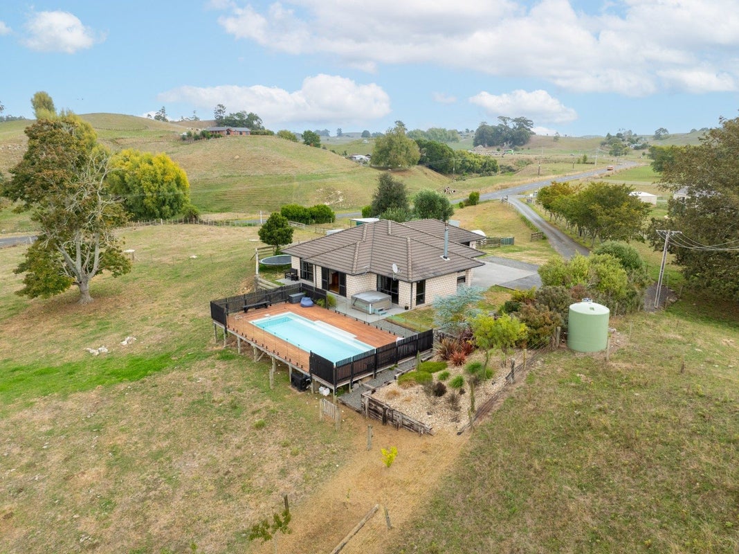 240 Waotu Road, Putaruru - Carousel 1