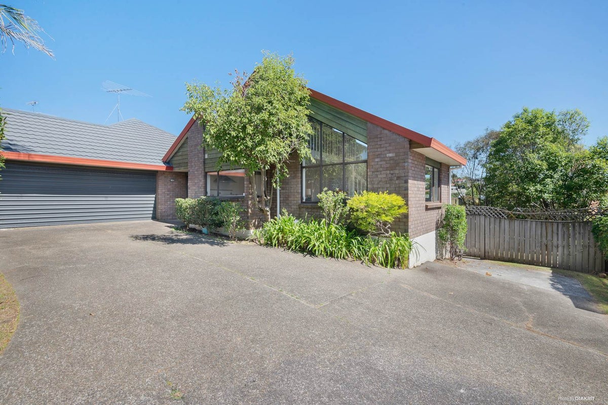9 Rifleman Rise, Unsworth Heights, Auckland - Carousel 2