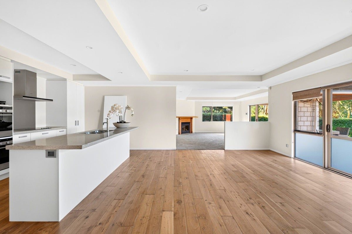 12 Stevensons Crescent, Albany Heights, Albany - Carousel 2