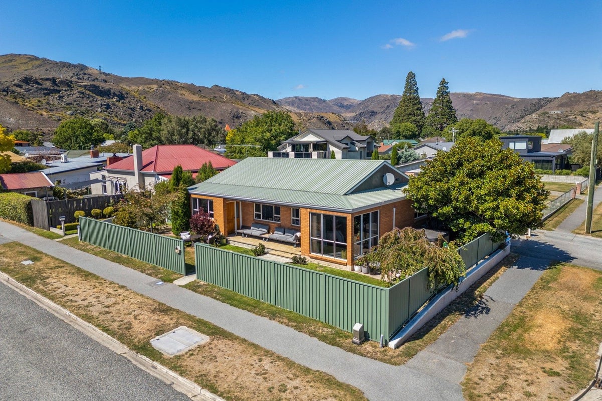 26 Molyneux Avenue, Cromwell, Cromwell - Carousel 1