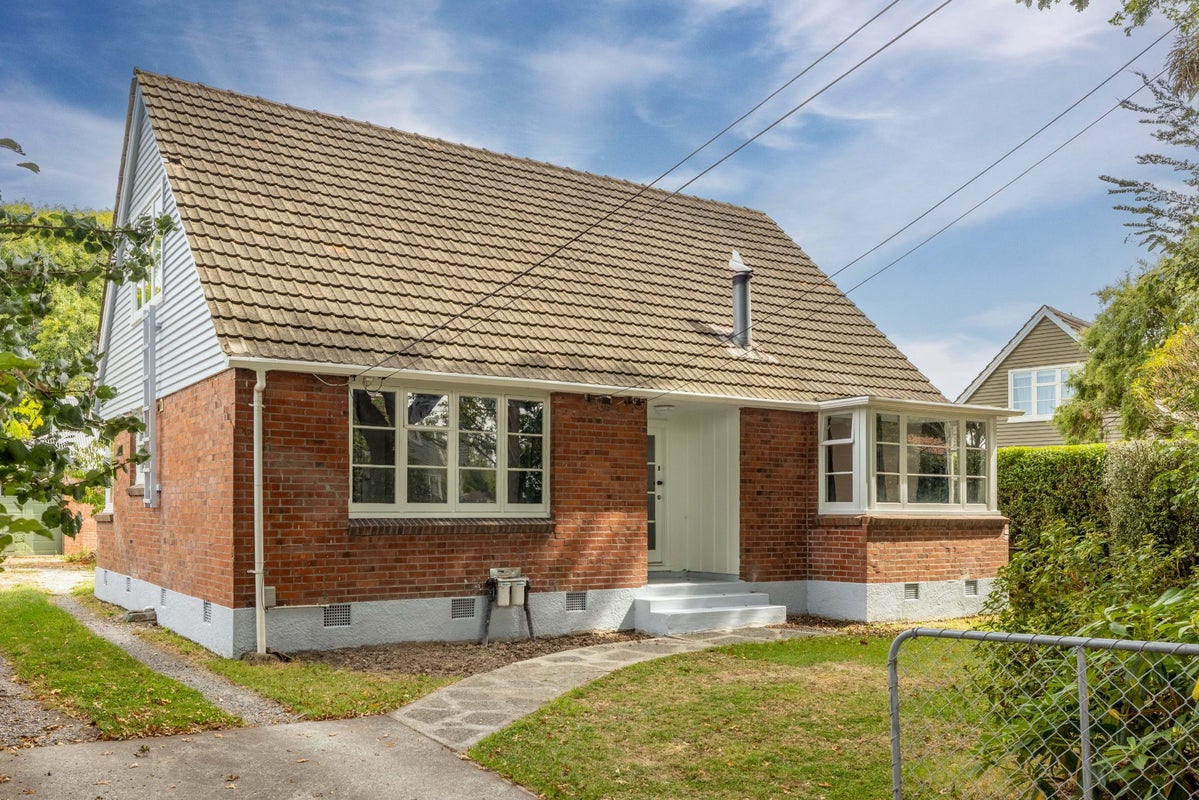 135 Emmett Street, Shirley, Christchurch - Carousel 1