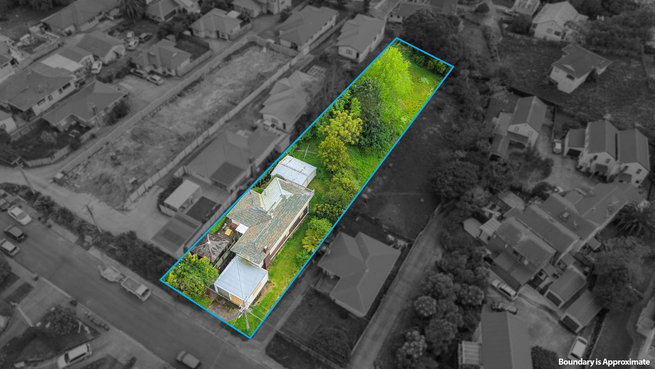 24 Glenorchy Street, Glen Eden, Auckland - Carousel 2