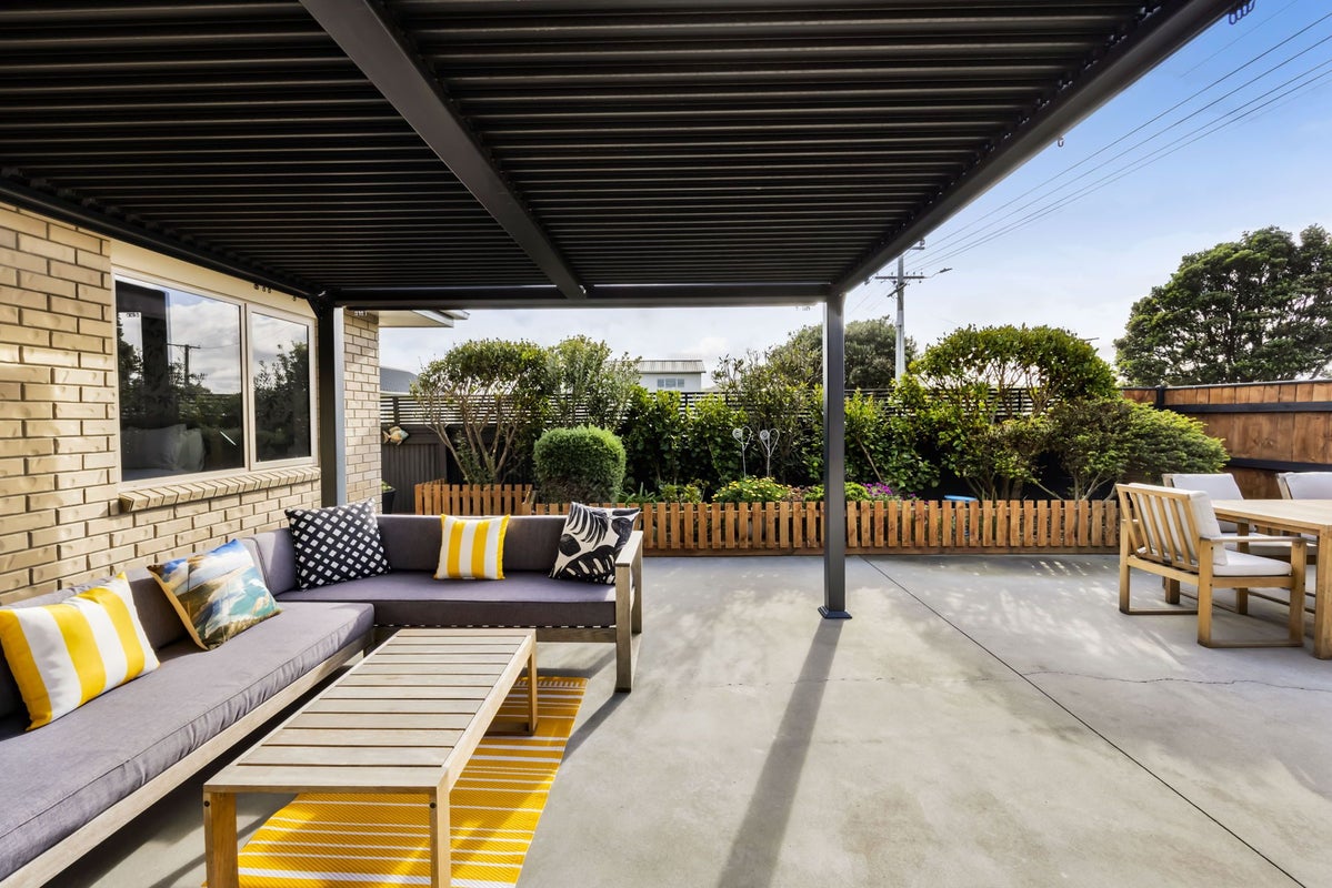 17 Hira Street, Hawera - Carousel 2